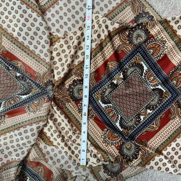 Roz & Ali Brown Patterned Keyhole Neckline Poncho Blouse Size Petite Medium - Picture 7 of 14